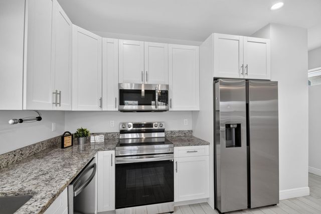 2694 Nokomis Avenue, West Palm Beach, FL 33409