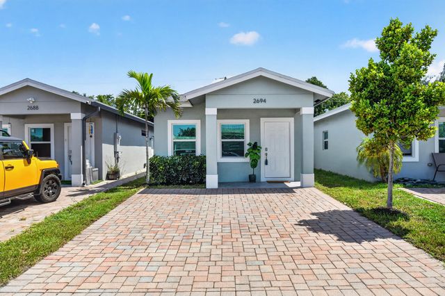 2694 Nokomis Avenue, West Palm Beach, FL 33409