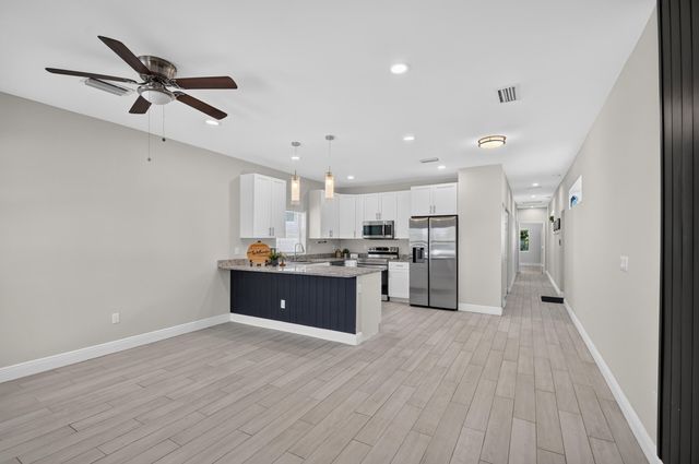 2694 Nokomis Avenue, West Palm Beach, FL 33409