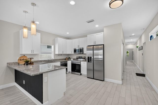 2694 Nokomis Avenue, West Palm Beach, FL 33409