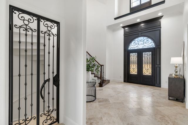 2032 Courtland Drive, Frisco, TX 75034