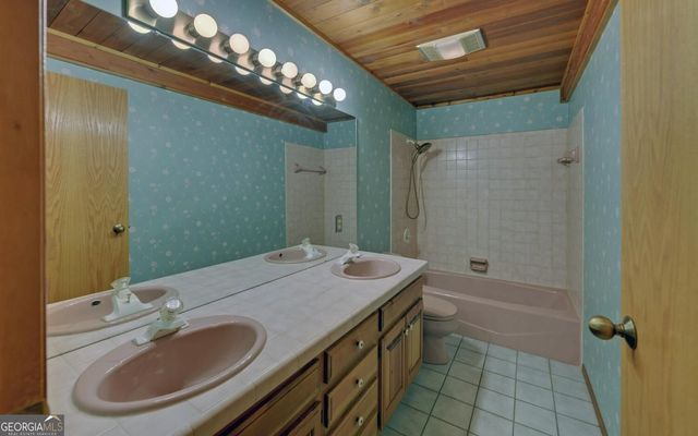 3014 Prather Bridge Road, Toccoa, GA 30577