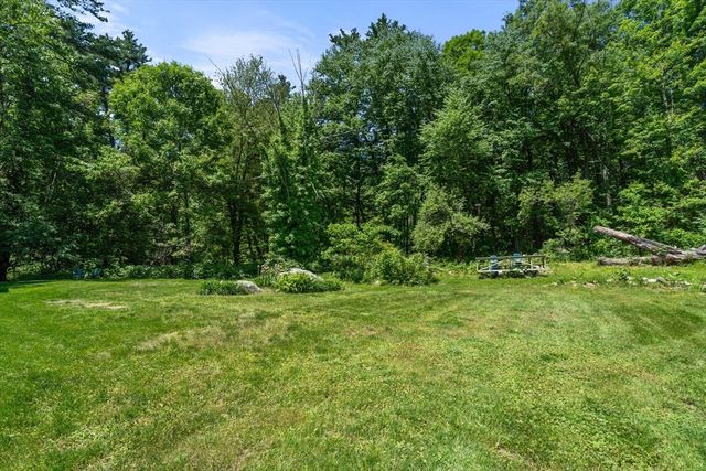 70 Spring St, Hopkinton, MA 01748