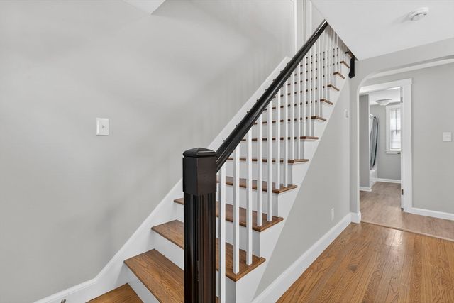 41 Clinton St, Marlborough, MA 01752