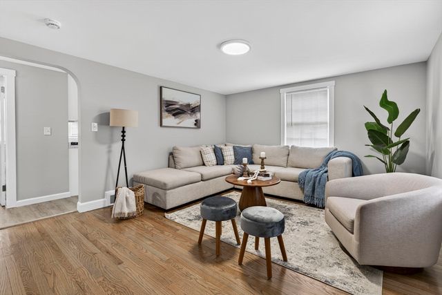 41 Clinton St, Marlborough, MA 01752