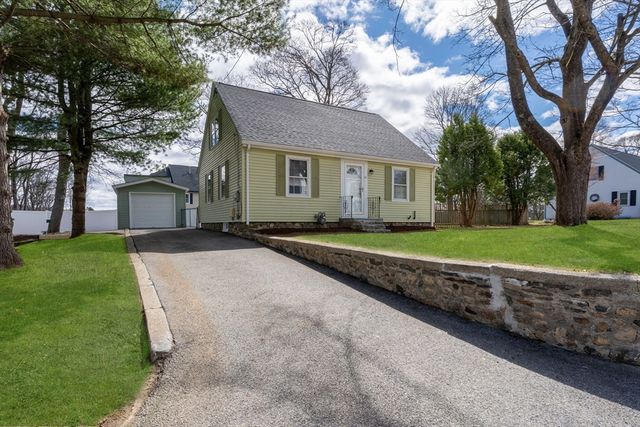 41 Clinton St, Marlborough, MA 01752