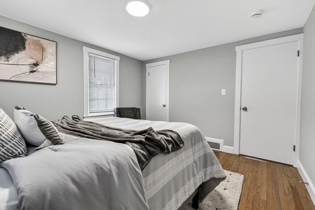 41 Clinton St, Marlborough, MA 01752