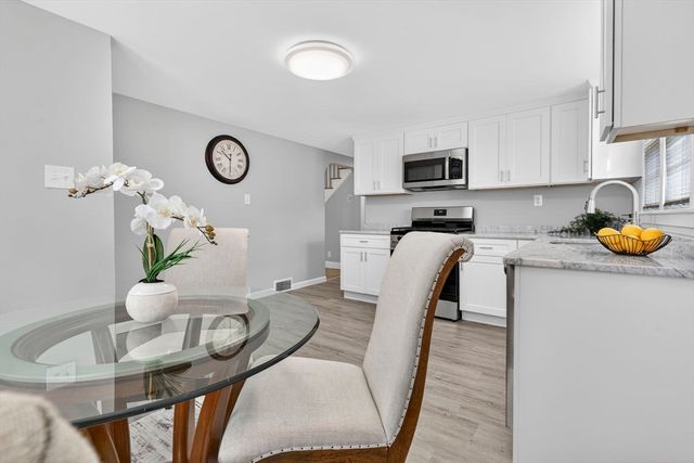 41 Clinton St, Marlborough, MA 01752