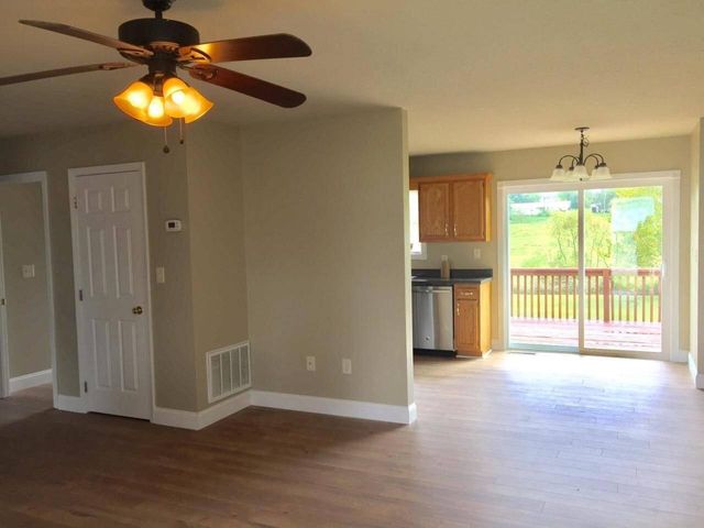 64 Canterbury Drive, Science Hill, KY 42553