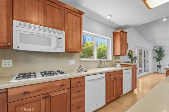 4408 Union Avenue, La Canada Flintridge, CA 91011
