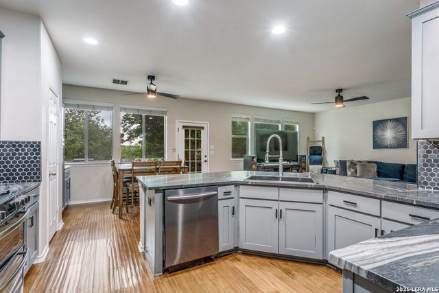 18219 Camino Del Mar, San Antonio, TX 78257