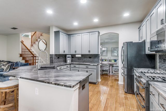 18219 Camino Del Mar, San Antonio, TX 78257