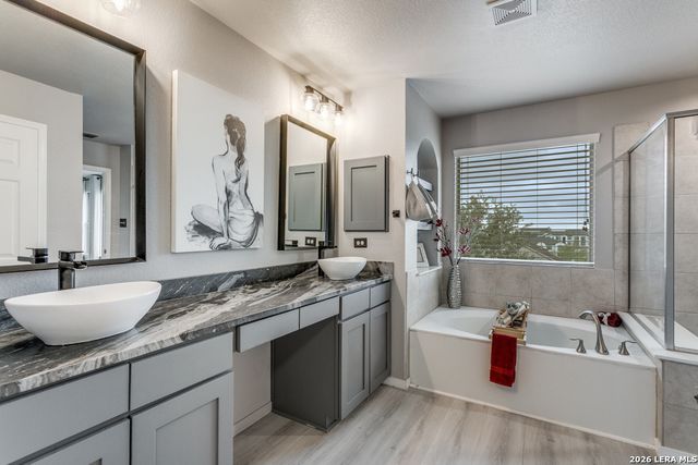 18219 Camino Del Mar, San Antonio, TX 78257