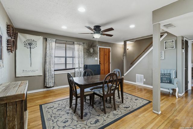 16040 Keller, Lacoste, TX 78039