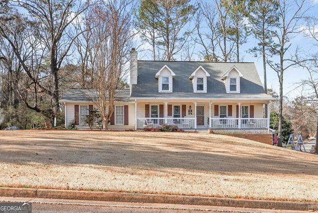 196 Regal Way W, Mcdonough, GA 30253