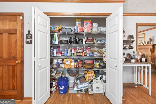 196 Regal Way W, Mcdonough, GA 30253