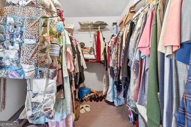 196 Regal Way W, Mcdonough, GA 30253