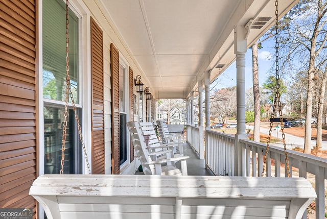 196 Regal Way W, Mcdonough, GA 30253