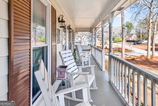 196 Regal Way W, Mcdonough, GA 30253