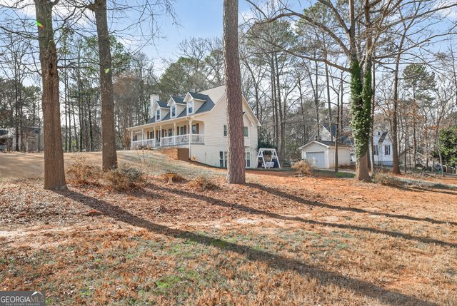 196 Regal Way W, Mcdonough, GA 30253