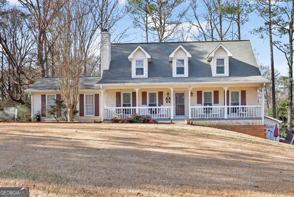 196 Regal Way W, Mcdonough, GA 30253