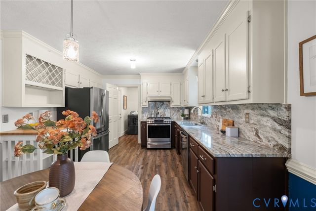 6519 Masada Dr, Chesterfield, VA 23838