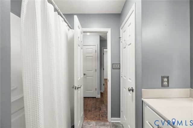 6519 Masada Dr, Chesterfield, VA 23838