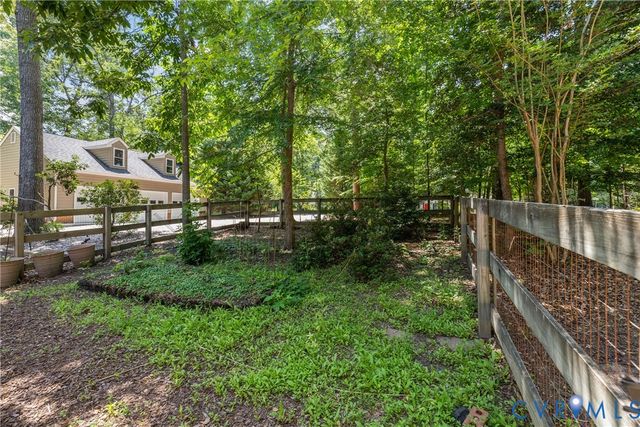 6519 Masada Dr, Chesterfield, VA 23838