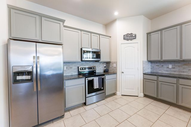 2116 141st Street, Lubbock, TX 79423