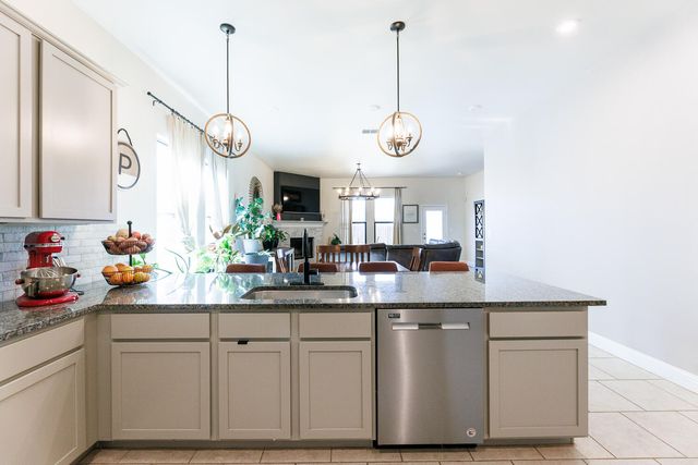 2116 141st Street, Lubbock, TX 79423