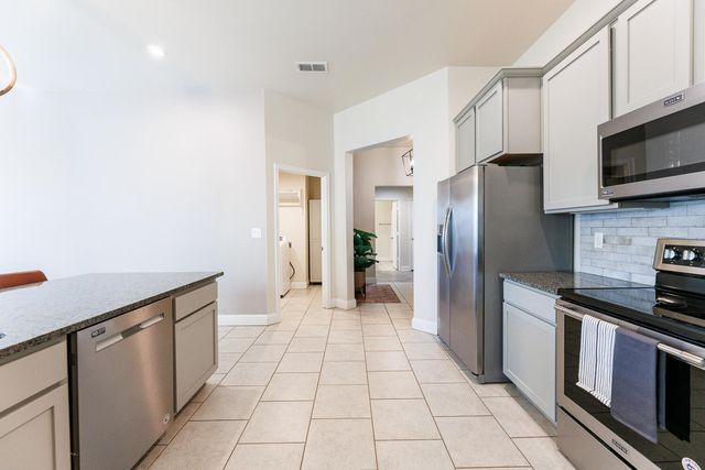 2116 141st Street, Lubbock, TX 79423
