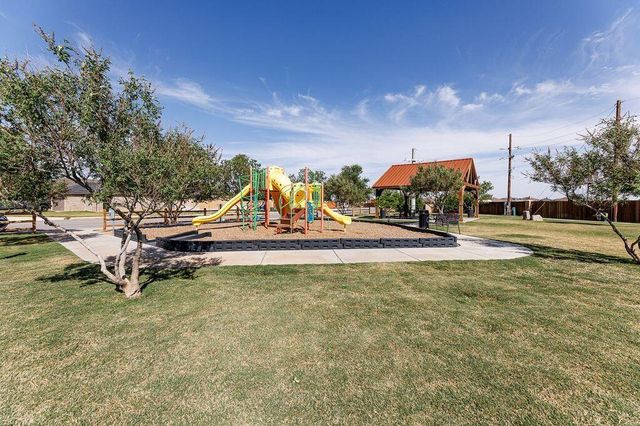 2116 141st Street, Lubbock, TX 79423