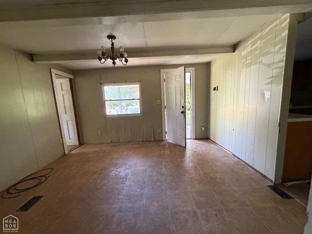 140 Greene 765 Road, Paragould, AR 72450