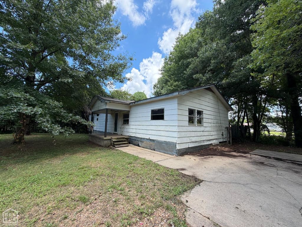 140 Greene 765 Road, Paragould, AR 72450