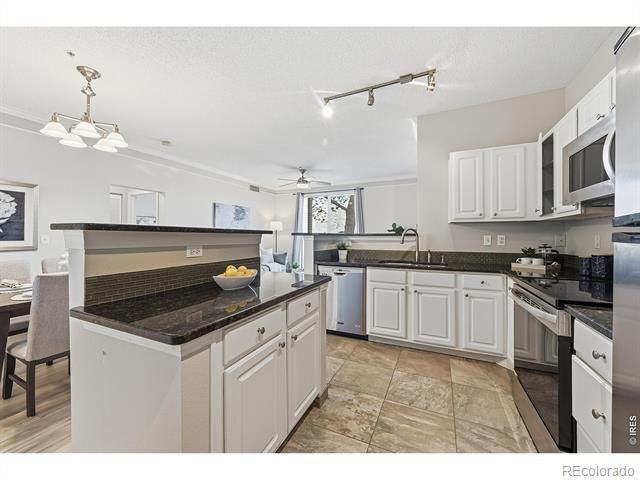 2040 Shamrock Drive, Superior, CO 80027