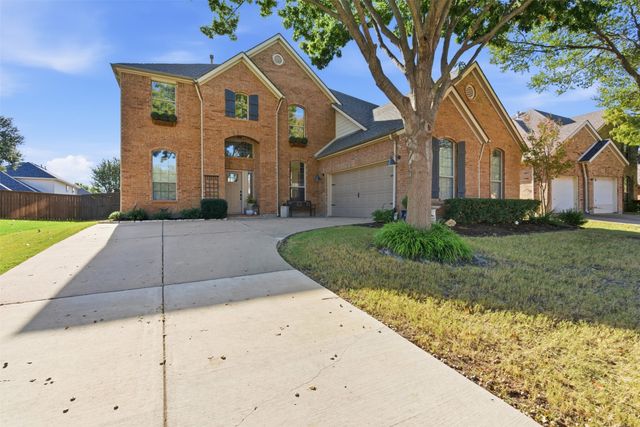 2537 Clearlake Drive, Grand Prairie, TX 75054
