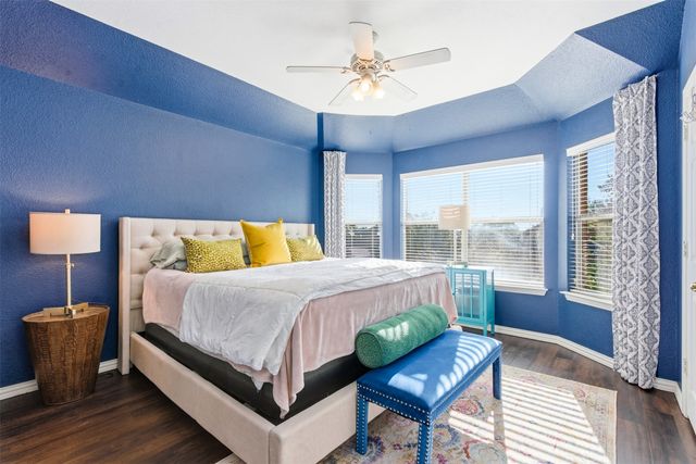 2537 Clearlake Drive, Grand Prairie, TX 75054