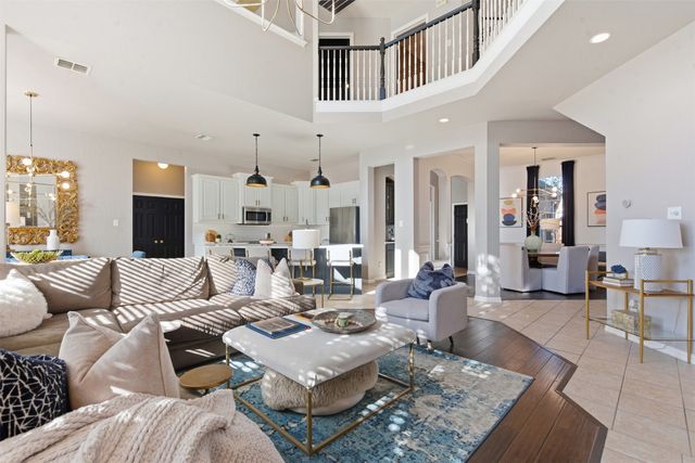 2537 Clearlake Drive, Grand Prairie, TX 75054