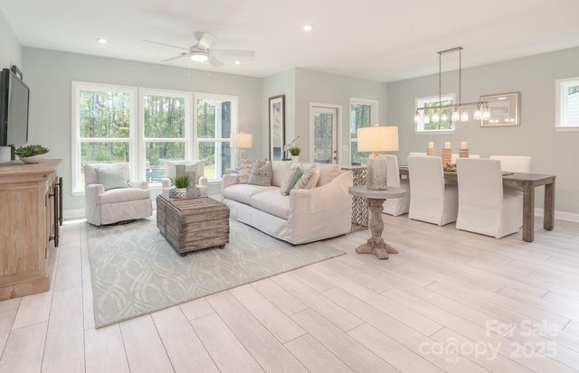 2024 Waxhaw Crossing Drive 255, Waxhaw, NC 28173