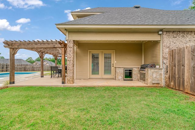 555 MICHELE LANE, Reno, TX 75462