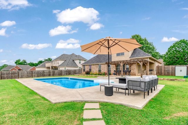 555 MICHELE LANE, Reno, TX 75462