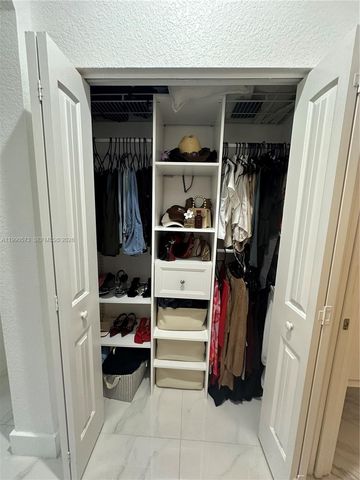 4119 NE 21 CT, Homestead, FL 33033