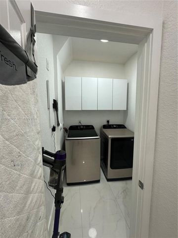 4119 NE 21 CT, Homestead, FL 33033