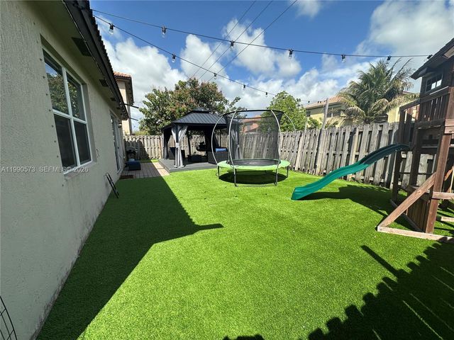 4119 NE 21 CT, Homestead, FL 33033