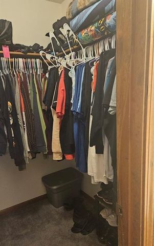 1007 Foxridge Drive, Warrensburg, MO 64093