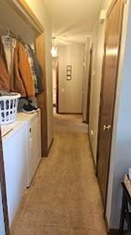 1007 Foxridge Drive, Warrensburg, MO 64093