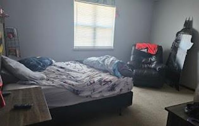 1007 Foxridge Drive, Warrensburg, MO 64093