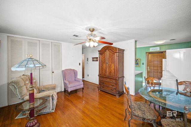 410 W Fig Avenue, Foley, AL 36535