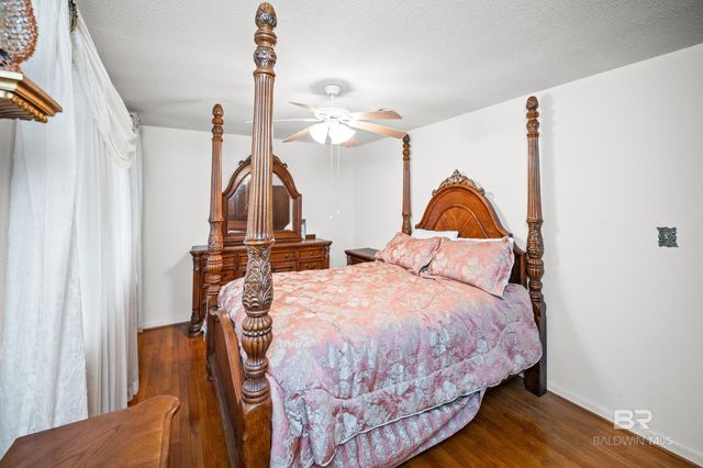 410 W Fig Avenue, Foley, AL 36535