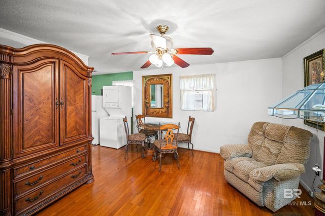 410 W Fig Avenue, Foley, AL 36535